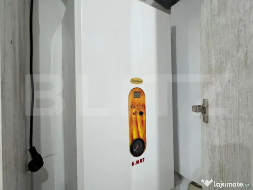 Garsoniera Demisol Metrou Eroii Revolutiei 