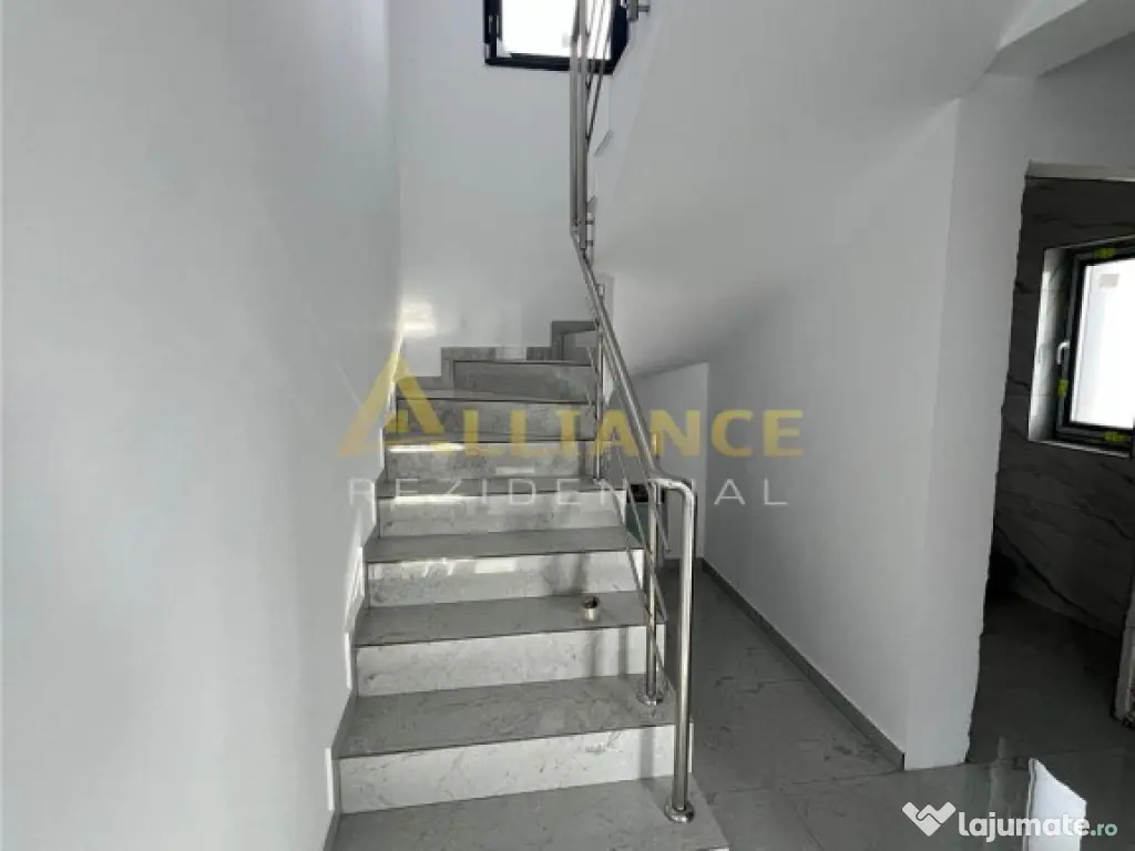 Vila individuala - 4 camere - 2 bai - 145mp utili - teren 45 