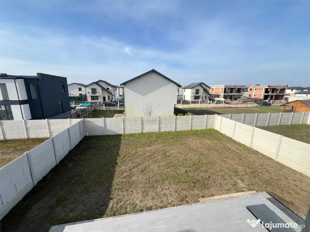 Vila individuala - 4 camere - 2 bai - 145mp utili - teren 45 