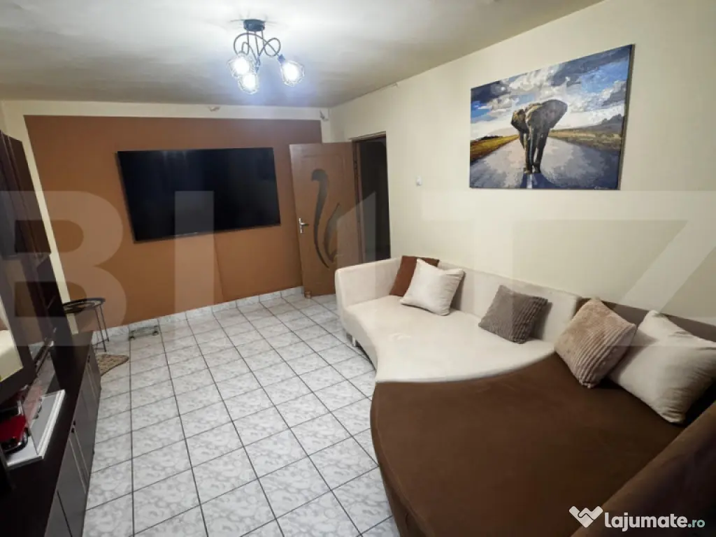 Apartament 4 camere decomandate, 86 mp, zona Soarelui