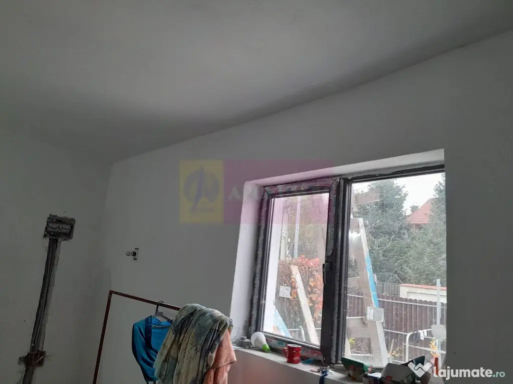 VANZARE CASA 3 CAM IN GIULESTI 