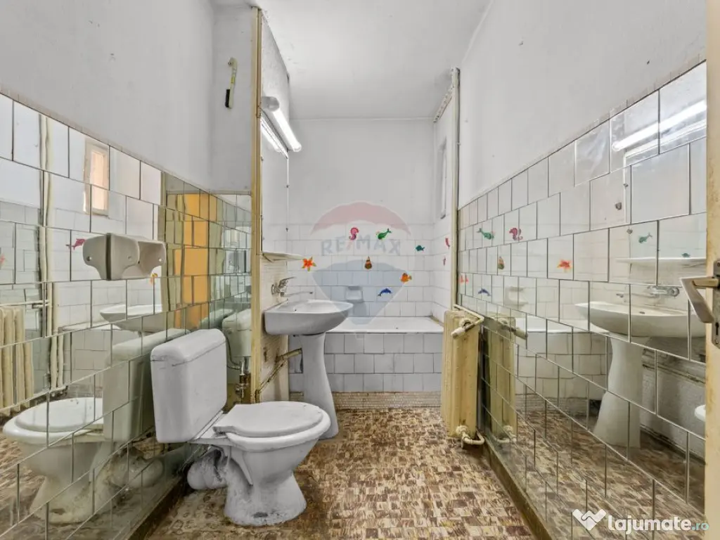 Apartament cu 3 camere de vânzare în zona Aurel Vlaicu 