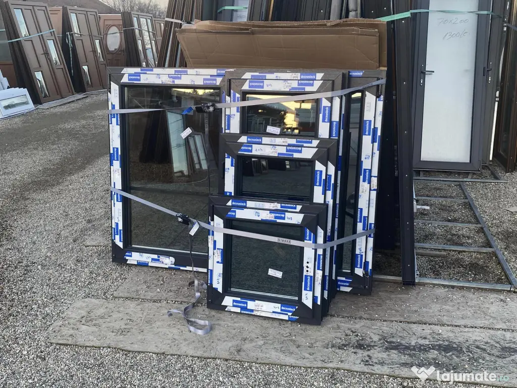 ferestre termopan gri antarcit 3 canate dec la 1350 lei 