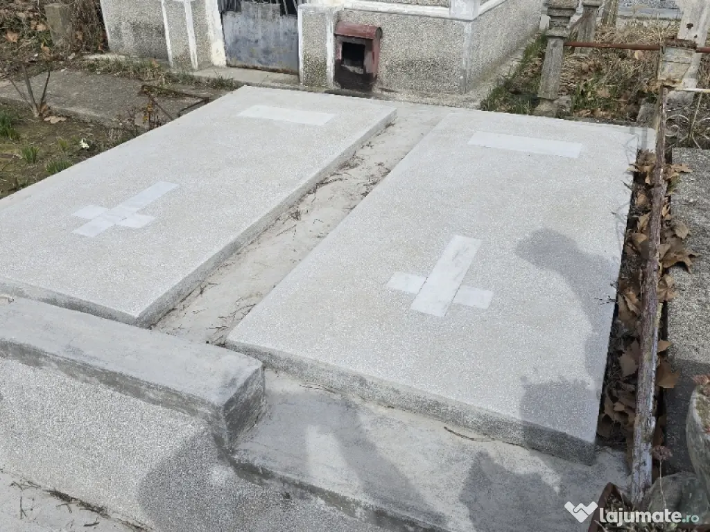 Vand 2 cripte Cimitirul Sfantul Gheorghe Pitesti