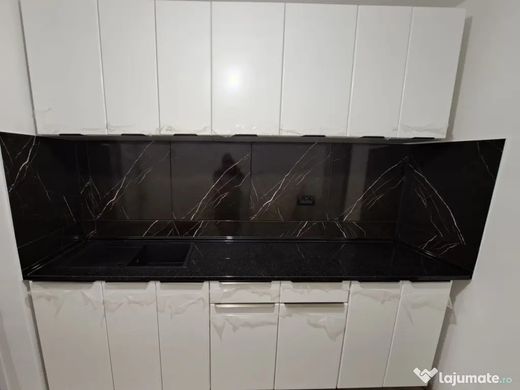 Execut mobilă la comandă! 