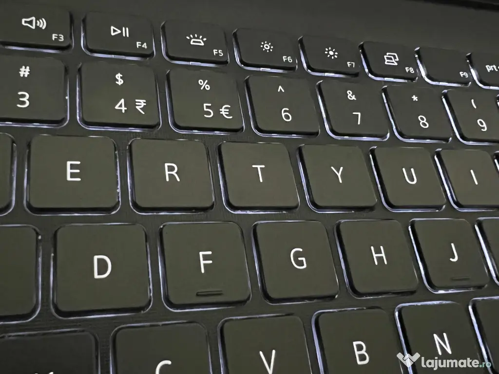 Dell Vostro i7-1355U 32GB Samsung 990 EVO 1TB WiFi 6E Win11Pro 