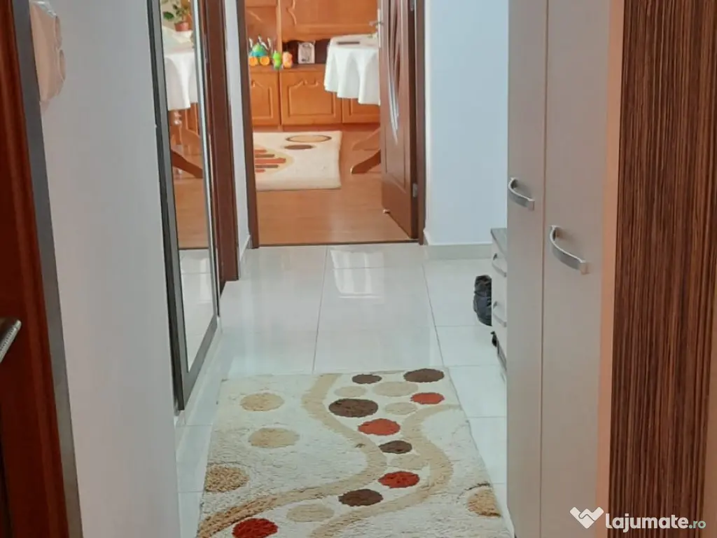 Apartament de vânzare – 2 camere, Obcini, zonă bloc Ire 