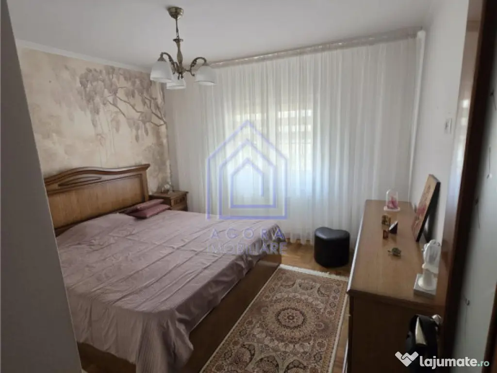 Apartament cu 3 camere - complet mobilat si utilat 