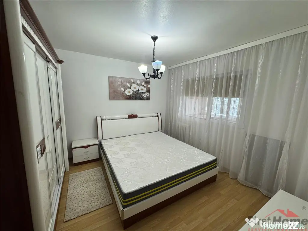 Ap 2 cam, etaj 1, parcare, central - POMPIERI