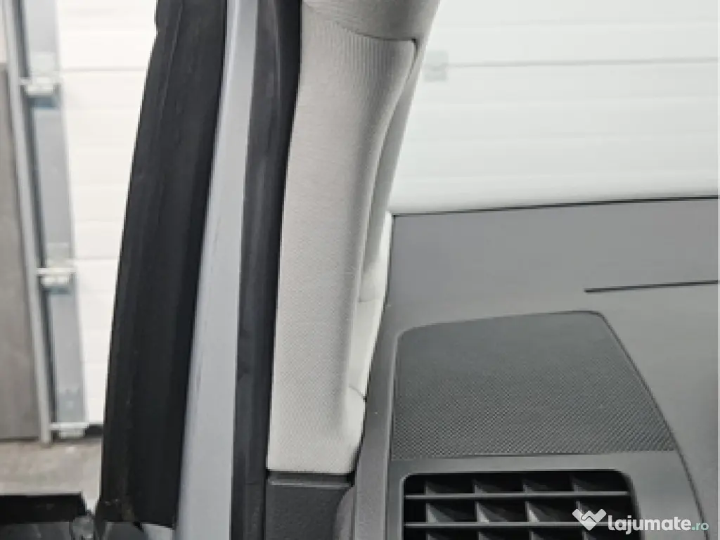 Volkswagen Touran 2.0 TDI recent adus din Germania 