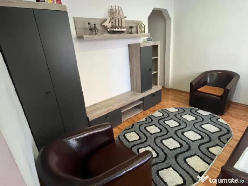 Apartament 3 camere, 55 mp utili, zona Bogdan Voda 