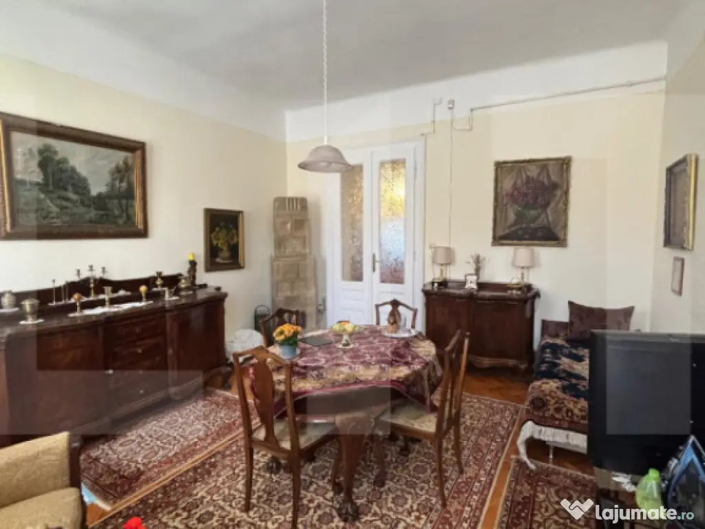 Apartament 3 camere, 85 mp utili, zona Ultracentral 