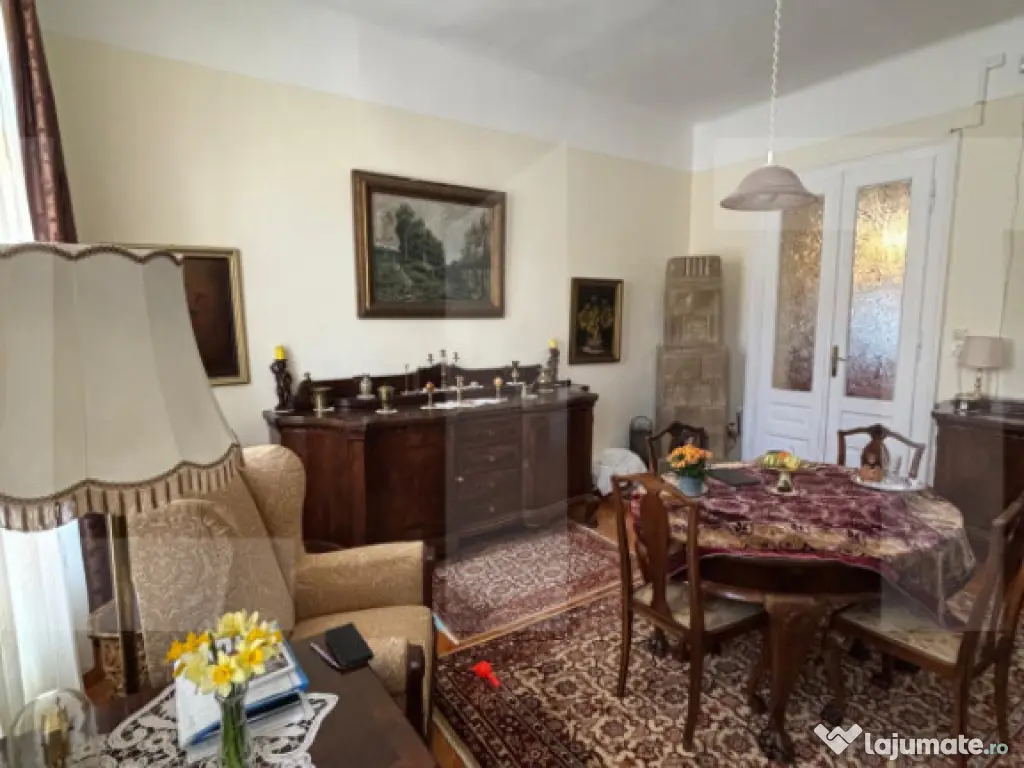 Apartament 3 camere, 85 mp utili, zona Ultracentral 