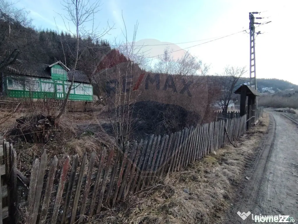 Casă / Vilă cu 2 camere de vânzare 