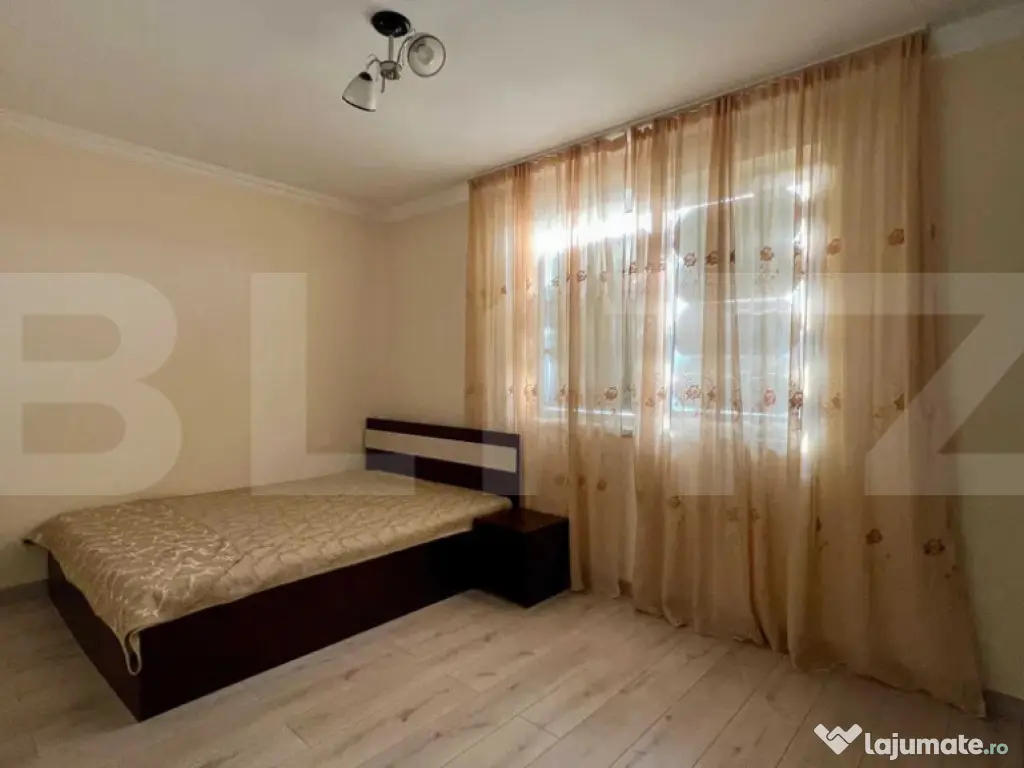 Apartament 3 camere, 65 mp, parcare, zona Cetății 