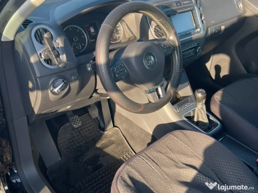 Vând Volkswagen Tiguan 