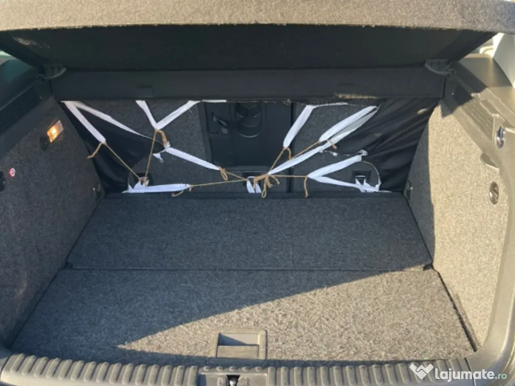 Vând Volkswagen Tiguan 