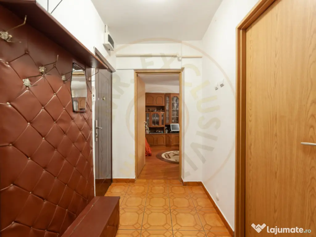 Apartament Topoloveni - 3 camere, decomandat, parter 