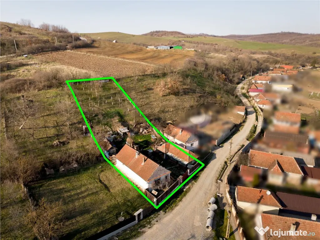 RECO Casa la tara intr-o zona pitoreasca, la 28km de Oradea 