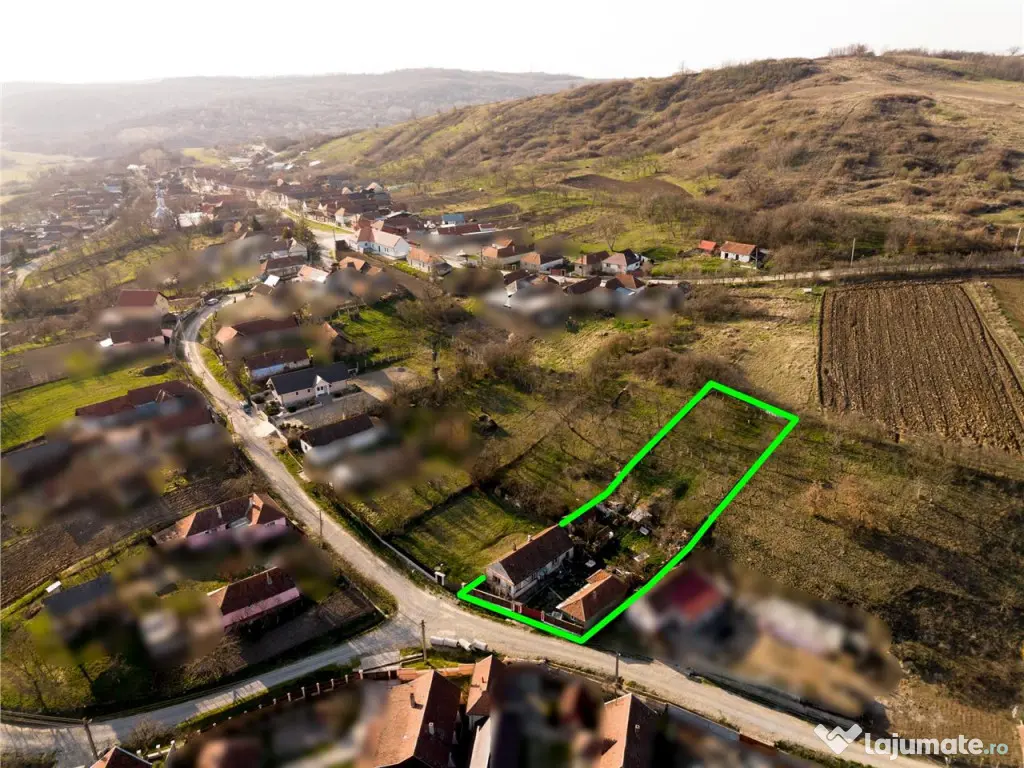 RECO Casa la tara intr-o zona pitoreasca, la 28km de Oradea 