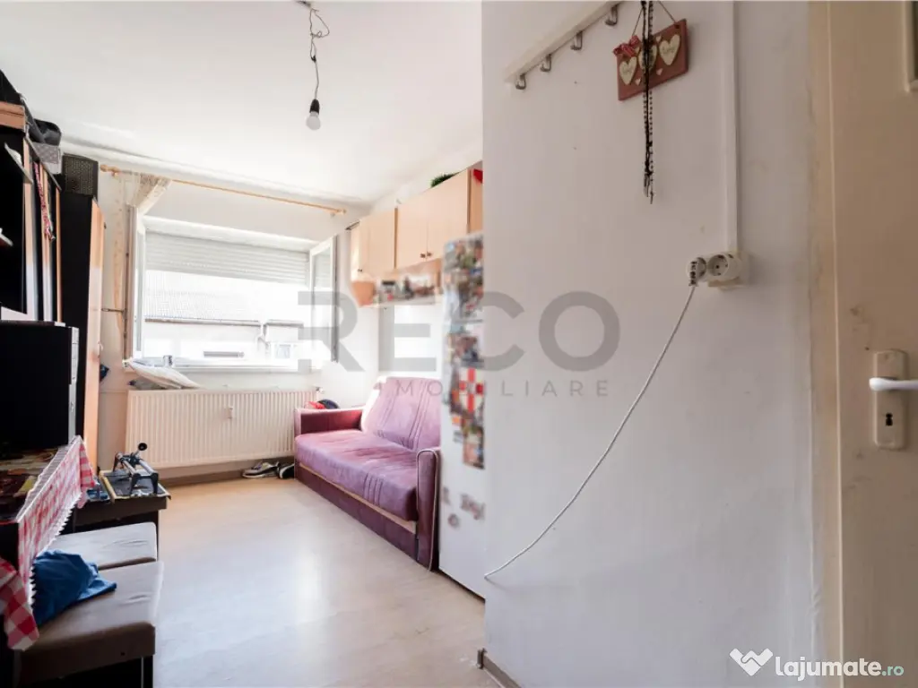 RECO. Garsoniera 15 mp utili, etajul 4, zona Rogerius 