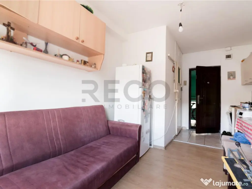 RECO. Garsoniera 15 mp utili, etajul 4, zona Rogerius 