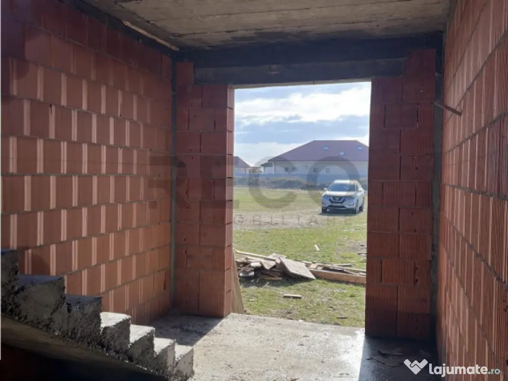 RECO apartament 2 camere in Santandrei 