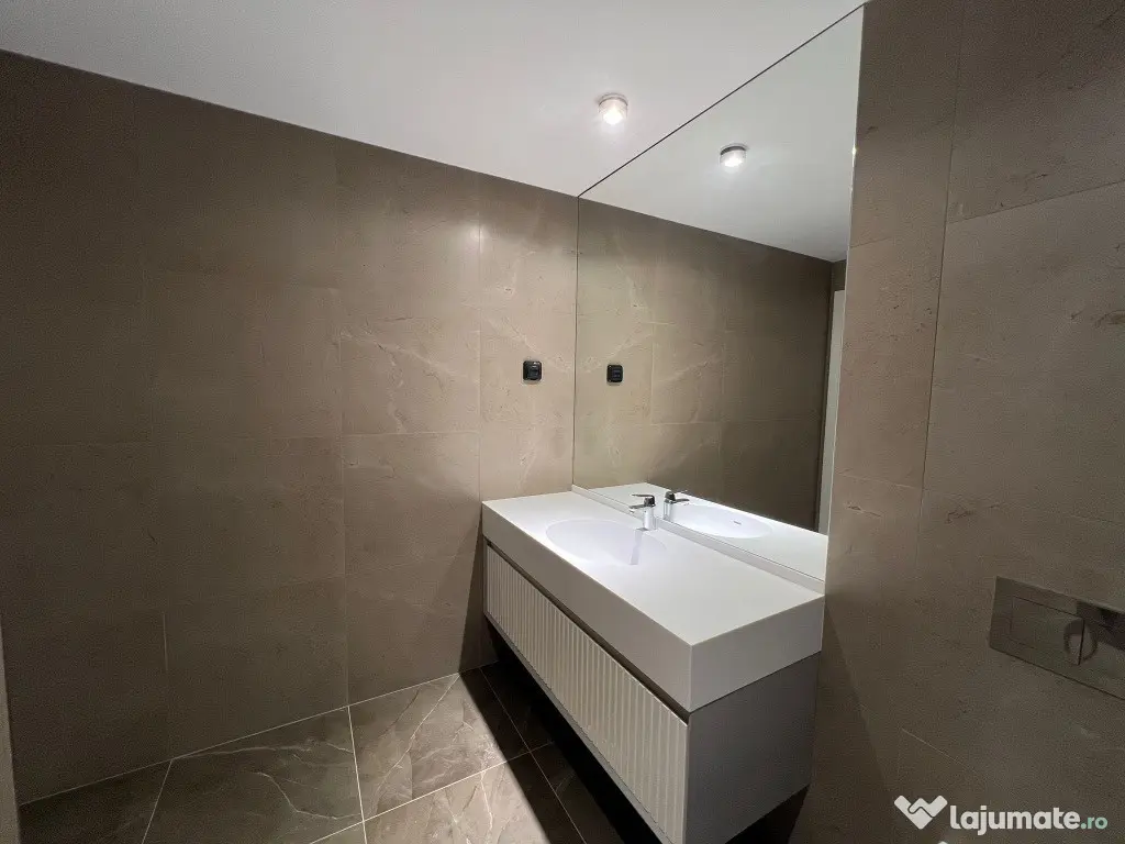 2 camere LUX One Herastrau Towers 