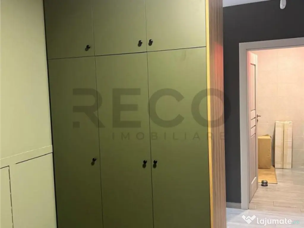 RECO, Apartament 2 camere, decomandat, loc de parcare, West 