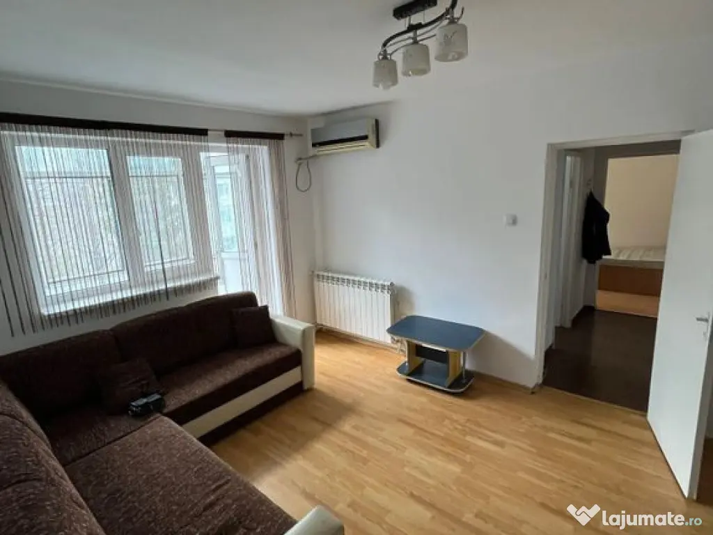 Apartament 3 camere Dacia 