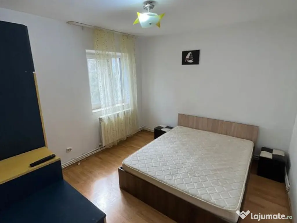 Apartament 3 camere Dacia 