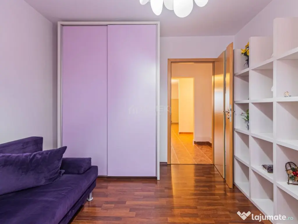 Apartament 4 camere suprafata mare zona Scriitorilor Brasov 