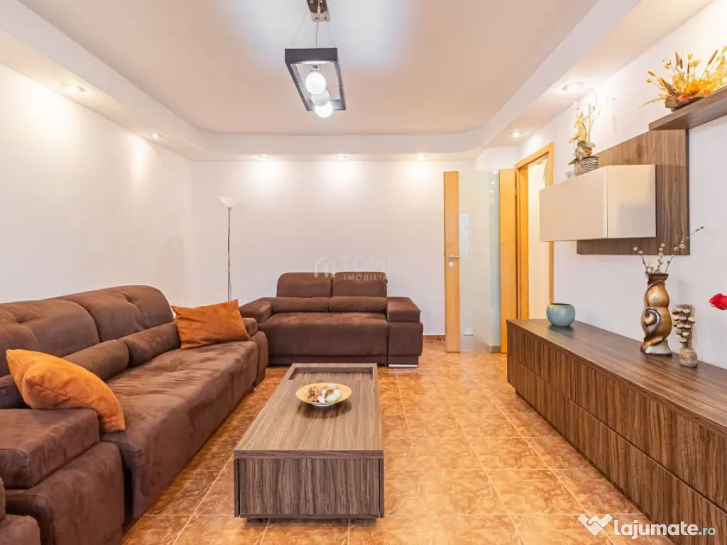 Apartament 4 camere suprafata mare zona Scriitorilor Brasov 