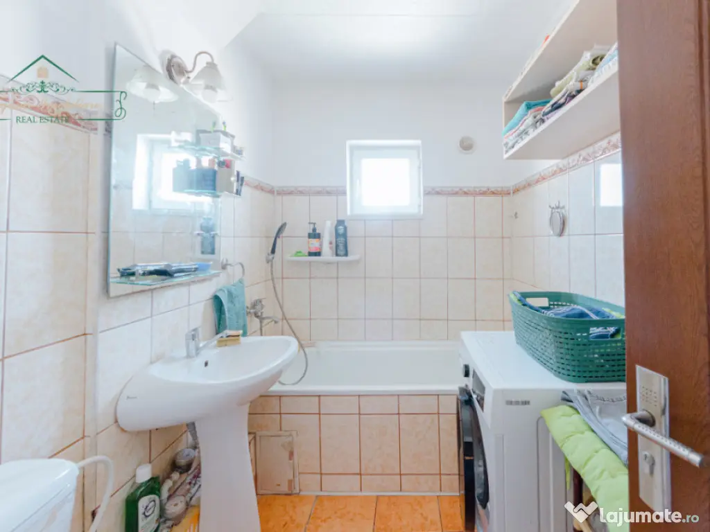 Apartament cu 2 camere, zona Alfa, Arad 