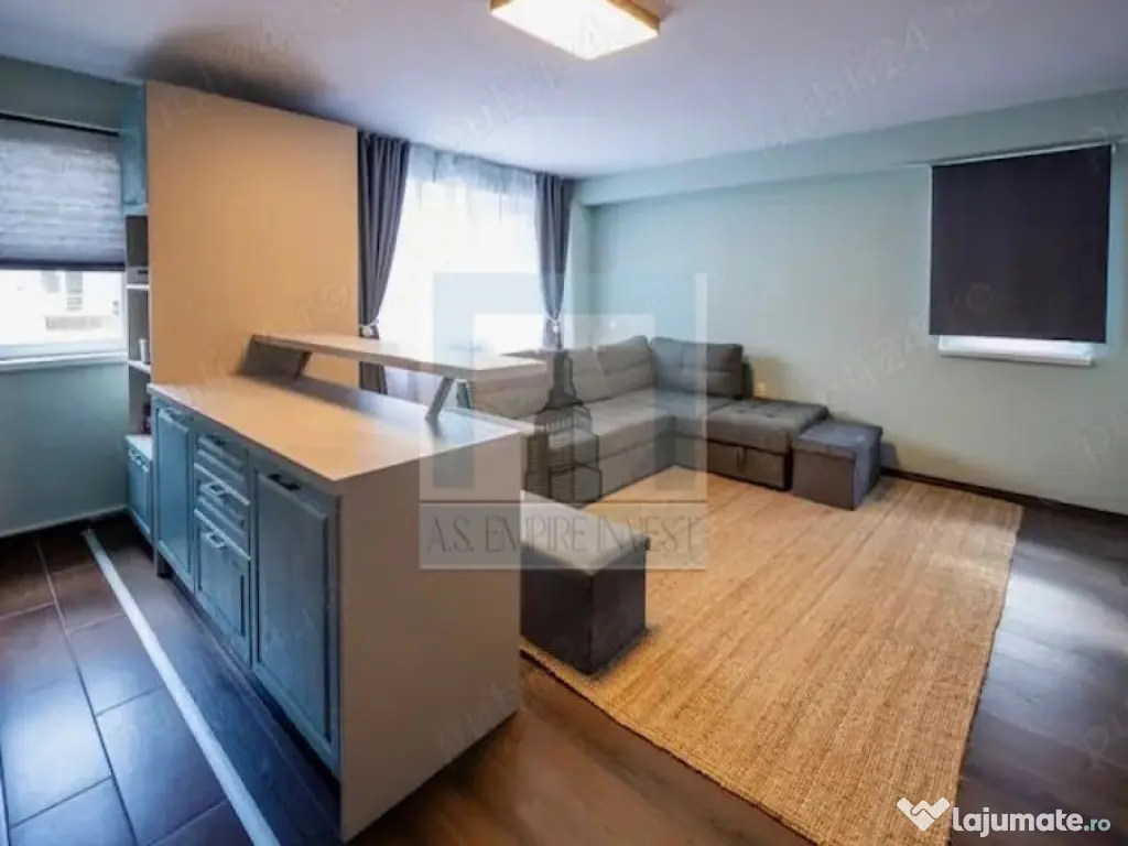 Apartament 3 camere- zona Tractorul 