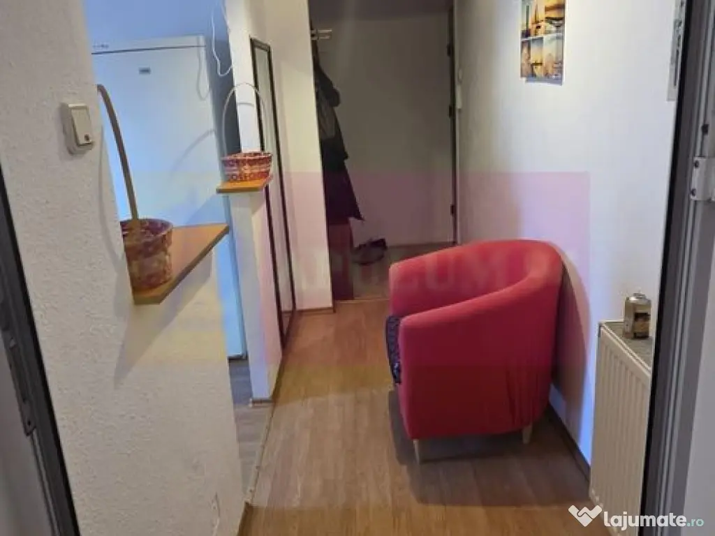 Apartamanet 2 camere de vanzare in Campina 