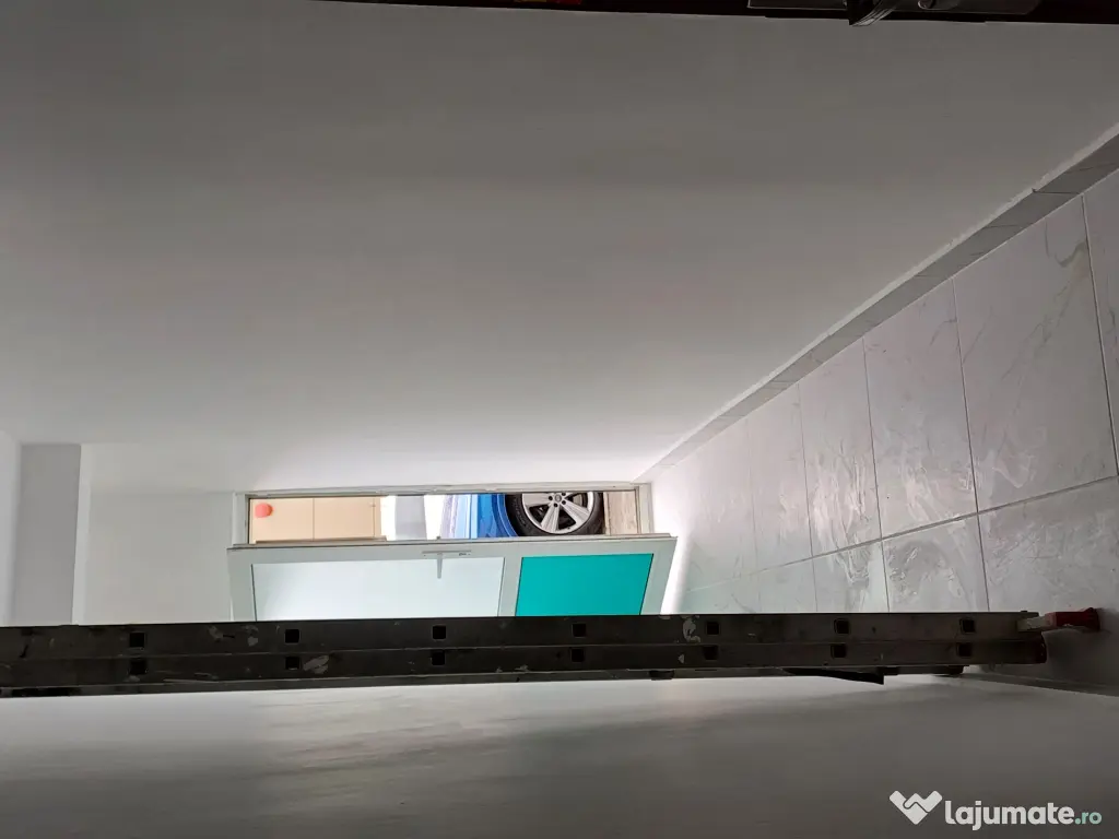 Spatiu comercial de închiriat str Margeanlui 