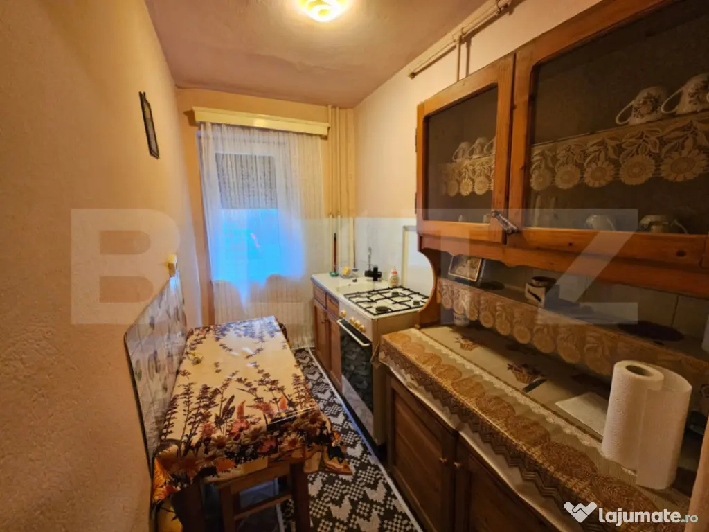 Apartament 2 camere, 37 mp, parter, balcon – oportunitate 