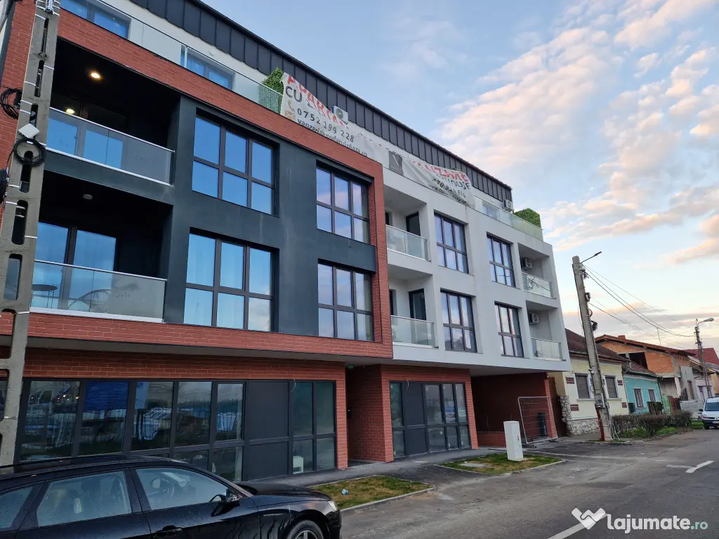 Închiriez apartament ULTRACENTRAL și ultrafinisat în bloc nou 