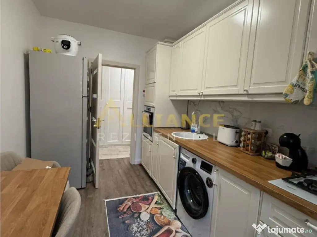 Apartament 2 camere - decomandat Parcare | Mobilat | 