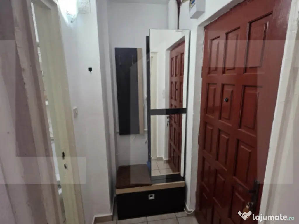 Garsoniera de vanzare 