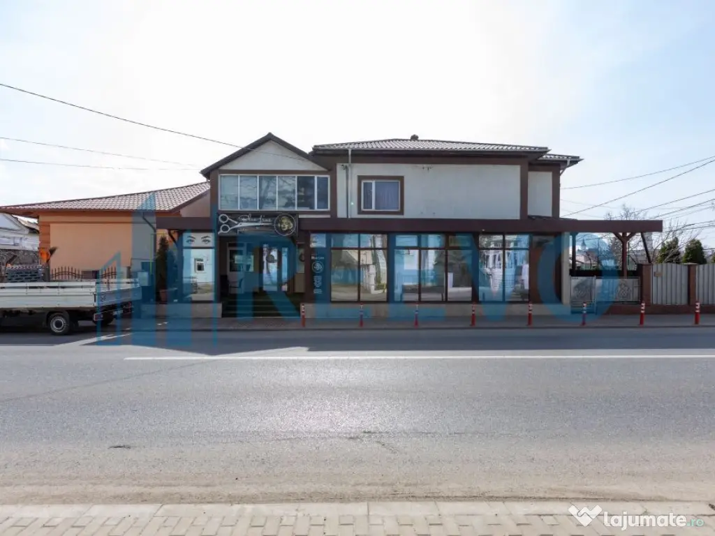 Clădire și teren de investiție, central Roman 