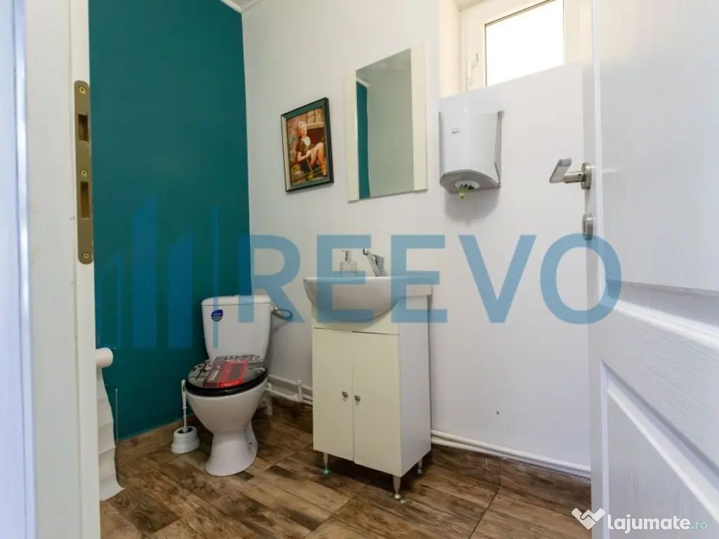 Clădire și teren de investiție, central Roman 