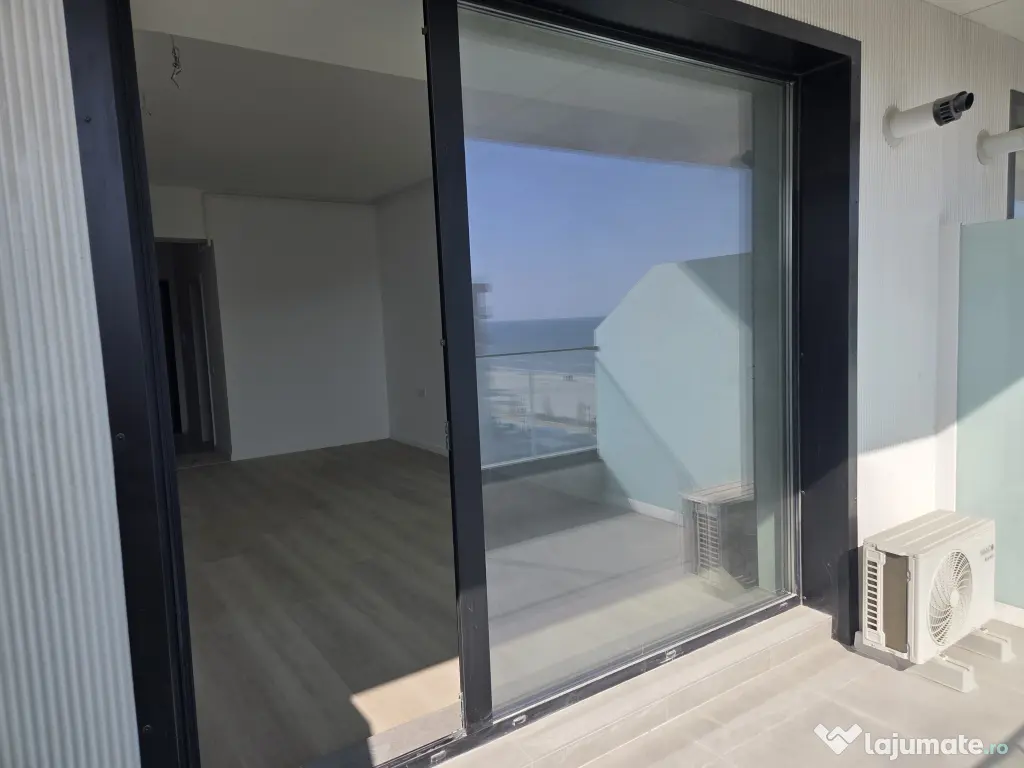 Studio cu vedere la mare si Parcare pe malul marii 