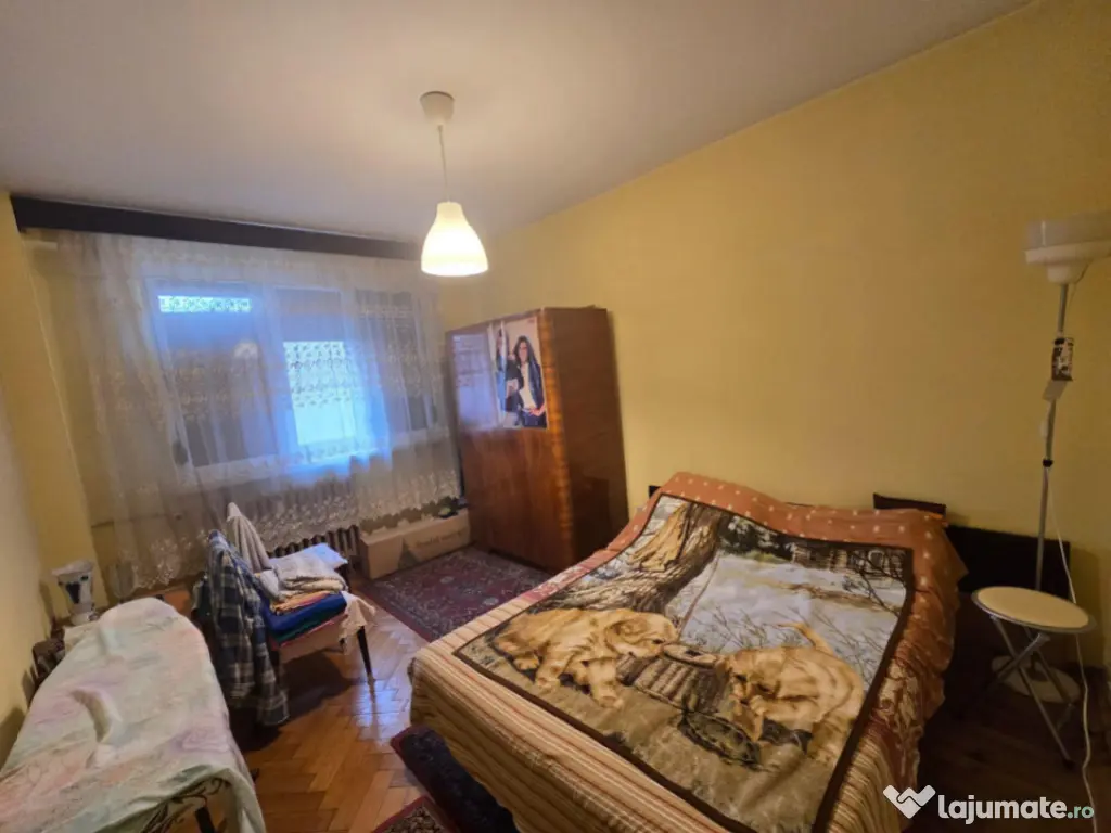 Apartament 4 camere decomandat, 90 mp, zona Spitalul Militar 