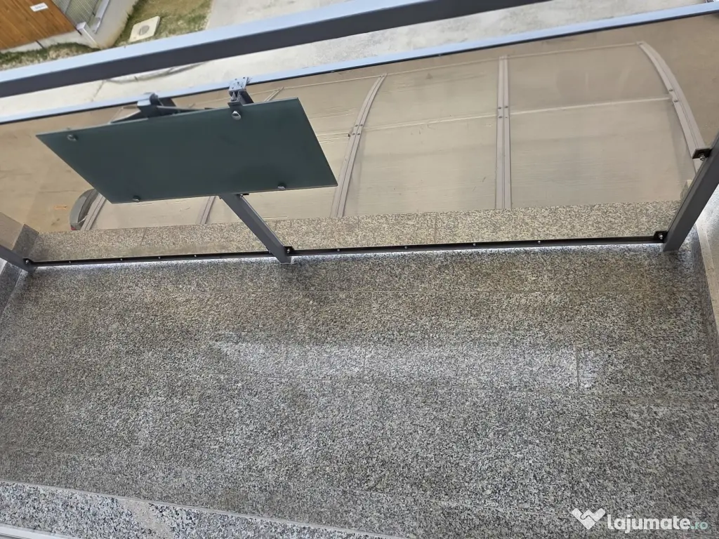 Apartament deosebit, 2 camere cu garaj și boxă, zona Zorilor-Golden Tulip!