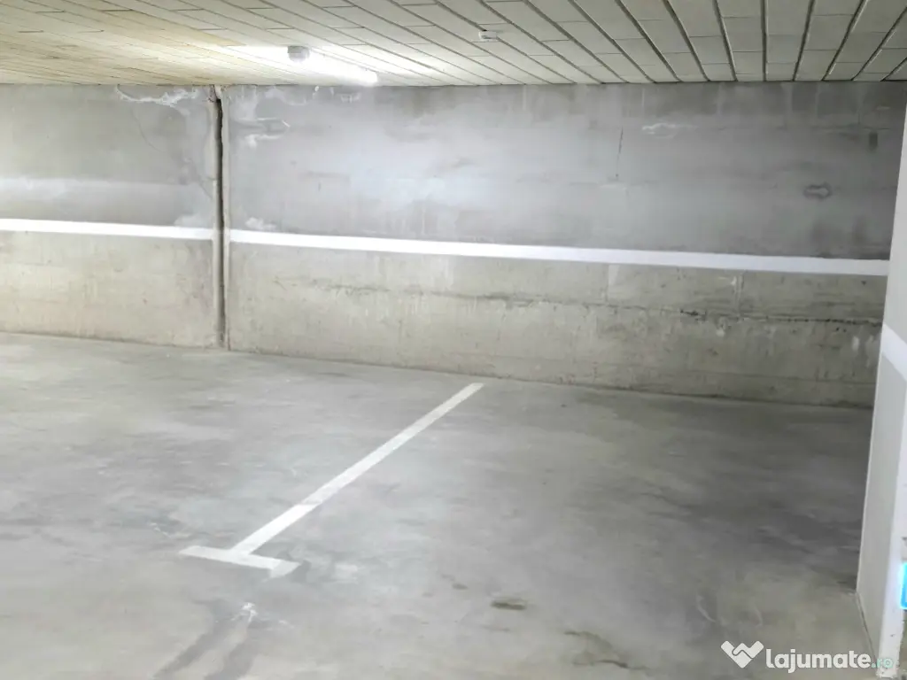 Apartament deosebit, 2 camere cu garaj și boxă, zona Zorilor-Golden Tulip!