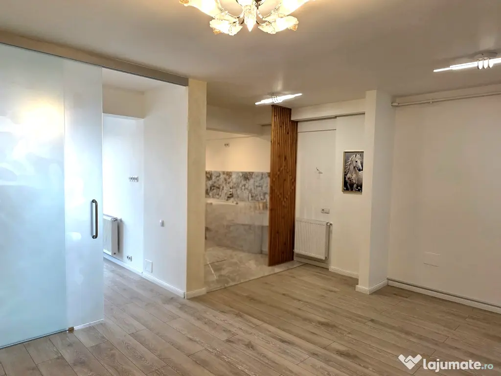 Apartament deosebit, 2 camere cu garaj și boxă, zona Zorilor-Golden Tulip!