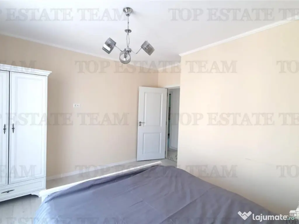 Vila de inchiriat Crevedia pretabil resedinta /office