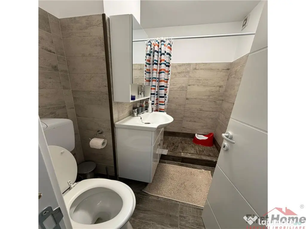 Apartament 2 camere, parter, str Barsei , renovat complet 